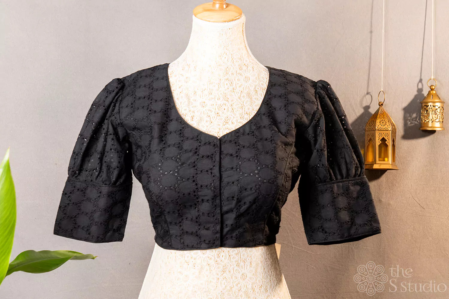 Black hakoba cotton readymade blouse