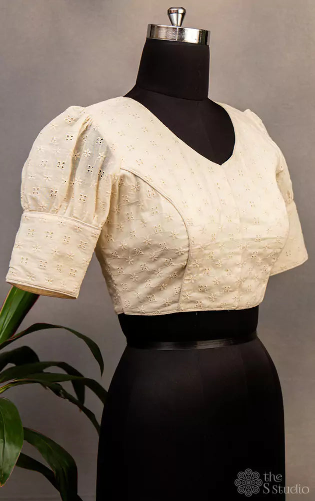 Offwhite hakoba cotton readymade blouse