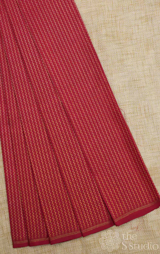 Reddish maroon kanchi silk blouse material with zig zag vertical vanki lines