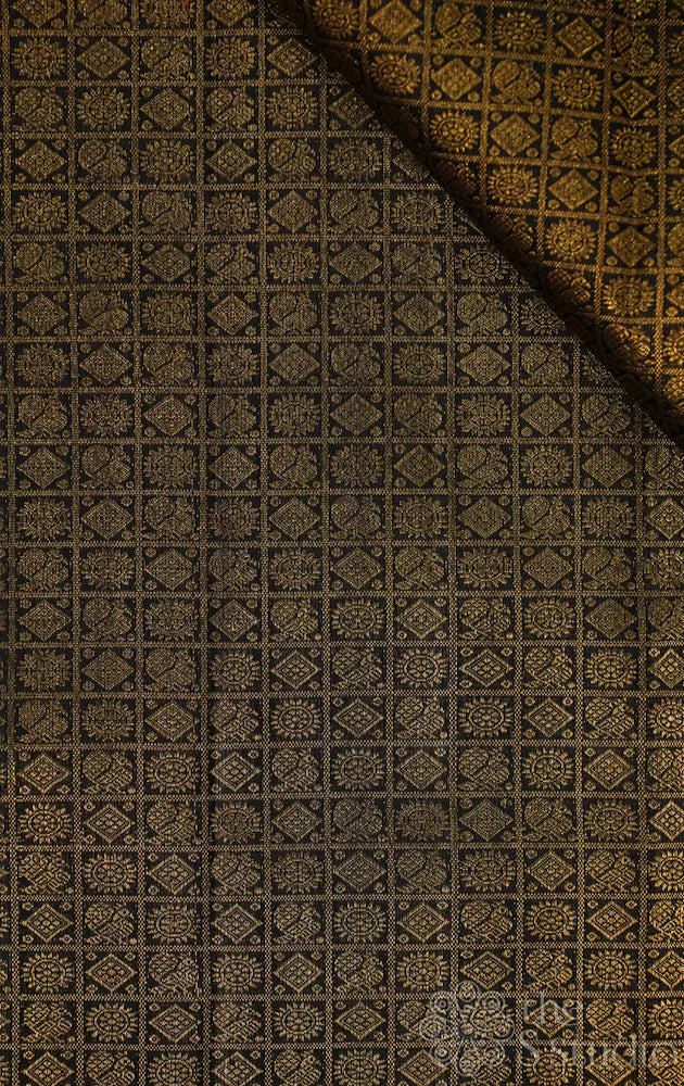 Black mayil chakram zari checked kanchi silk blouse material