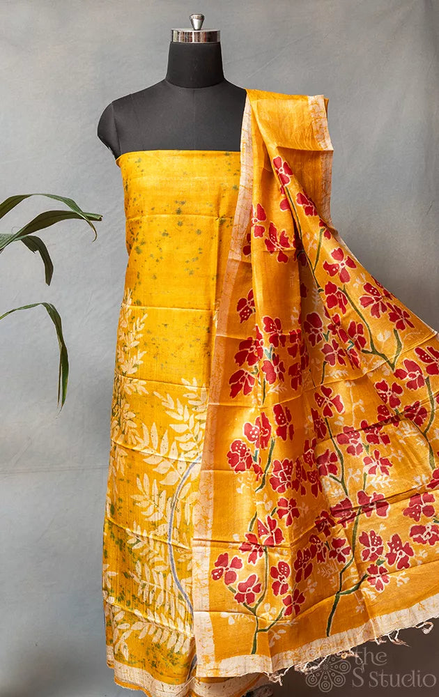 Mustard Tussar silk kurta with batik print dupatta