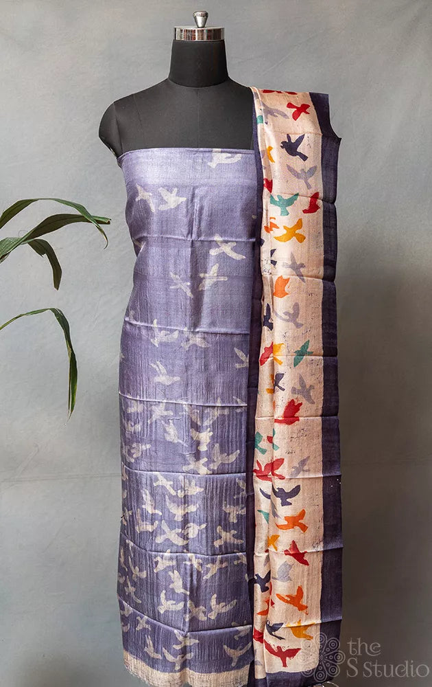 Lavender Tussar silk kurta with Batik print dupatta