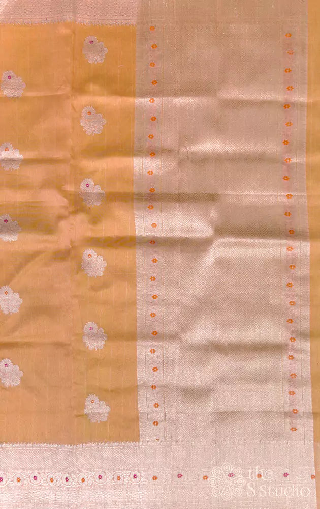 Peach linen banarasi saree with silver zari