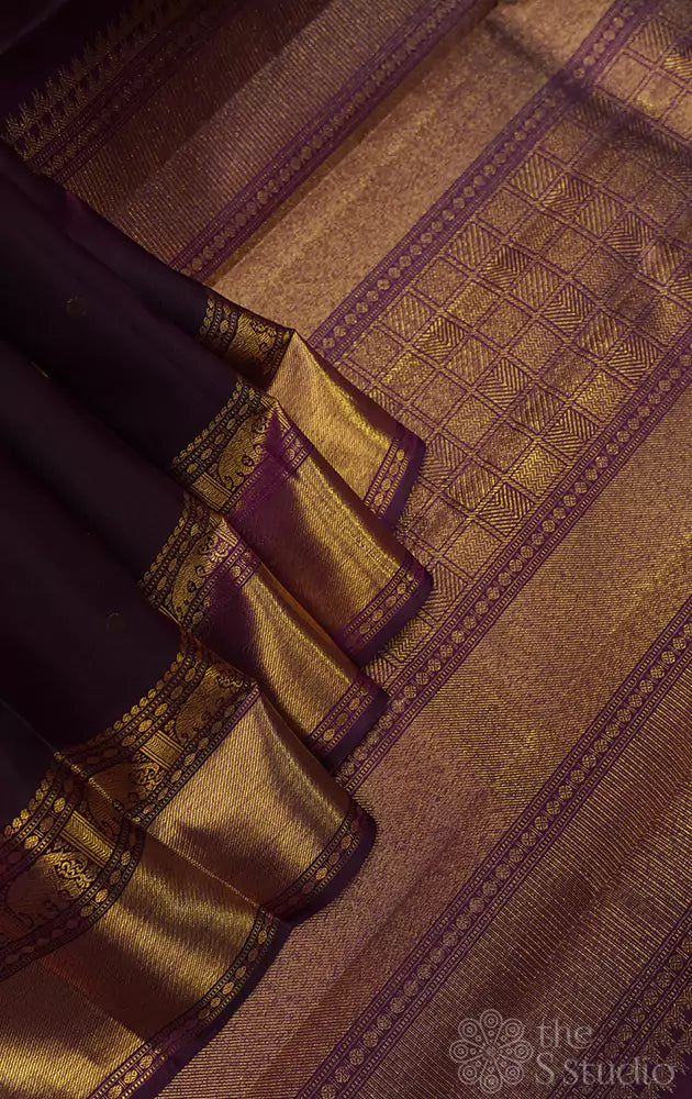 Magenta zari border kanchipuram silk saree