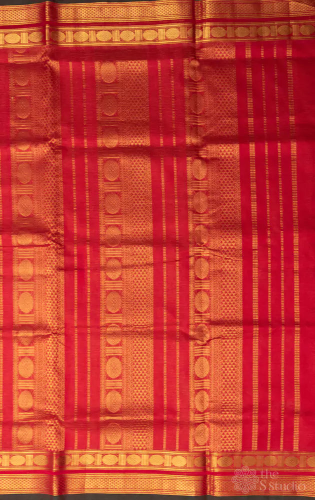 Red vairaoosi silk cotton saree with zari border