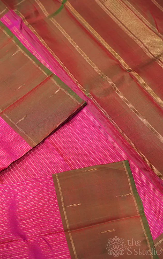 Rose kanjivaram silk saree with manthulir green border