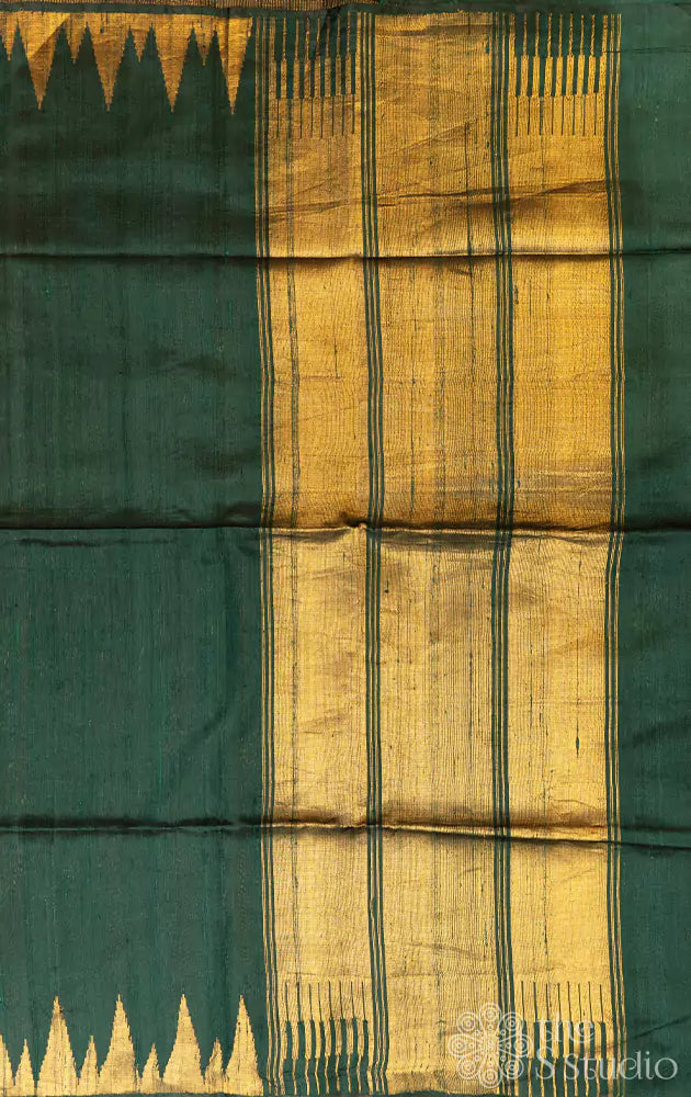 Green handloom raw silk saree with zari pallu