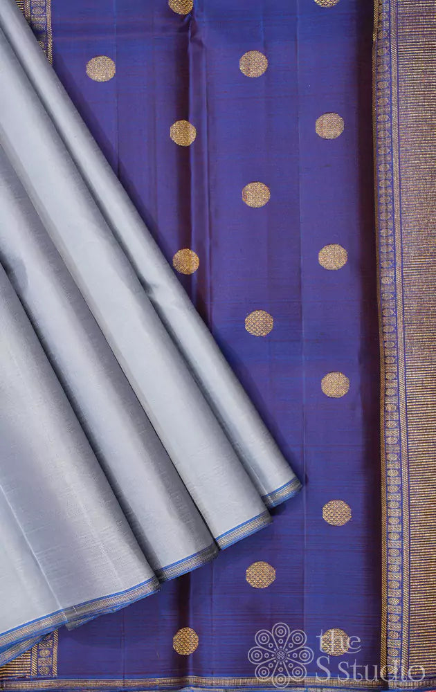 Bluish Grey kanchi silk saree with a navy blue pallu