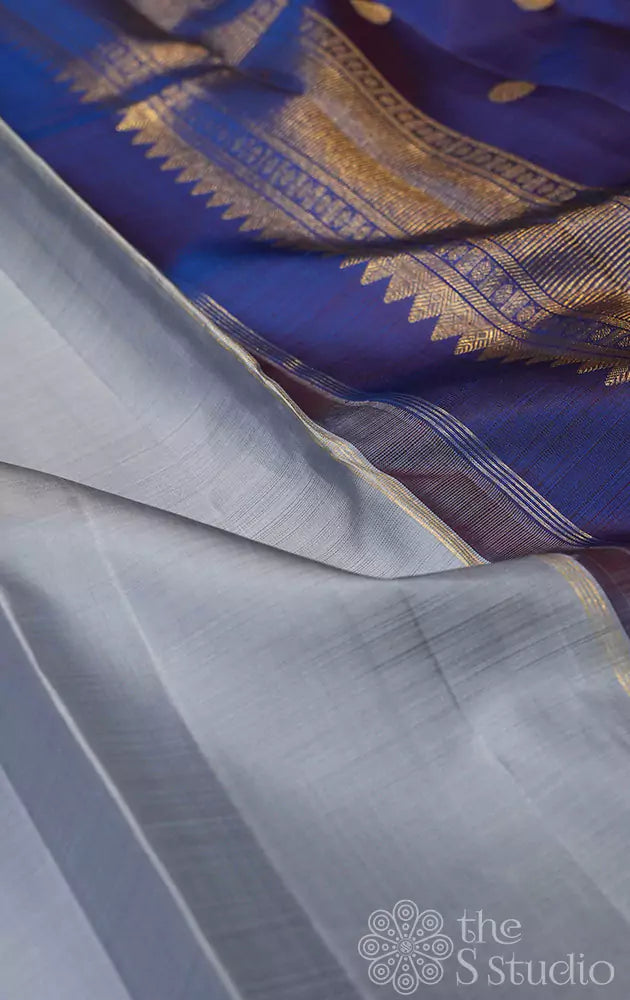 Bluish Grey kanchi silk saree with a navy blue pallu
