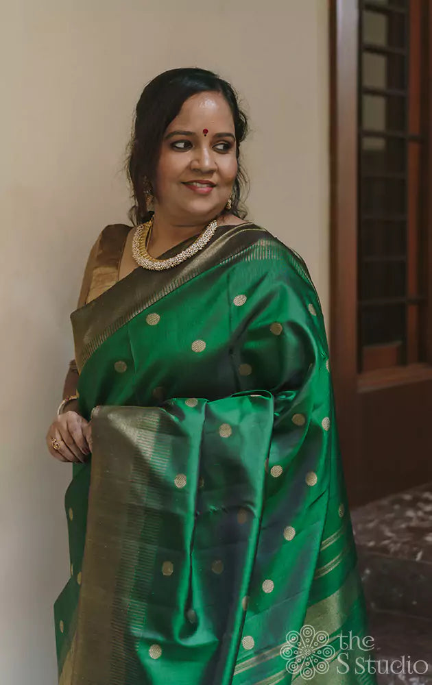 Green kanchipuram silk with seepu reku zari border