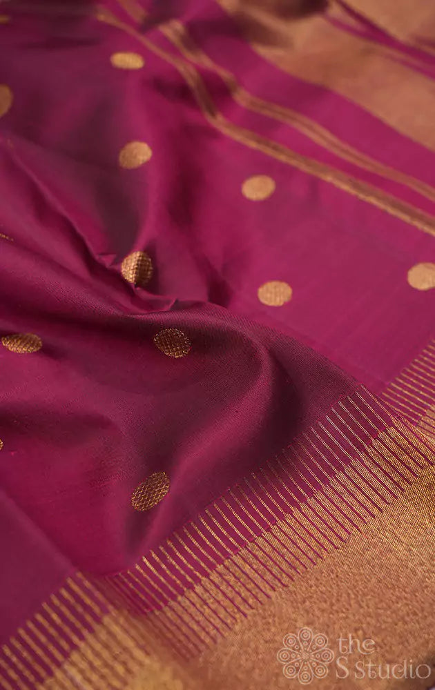 Maroon kanchipuram silk with seepu reku zari border