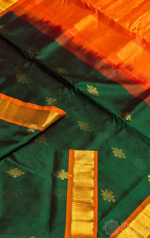 Green silk cotton ten yards saree with kolam butta