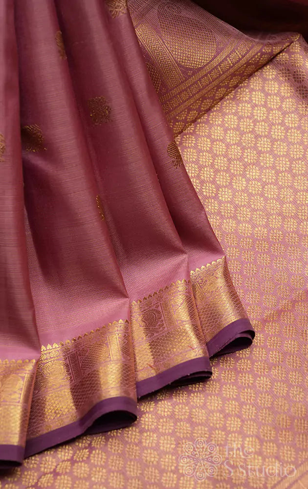 Onion pink vaira oosi kanchi silk saree with violet selvedge