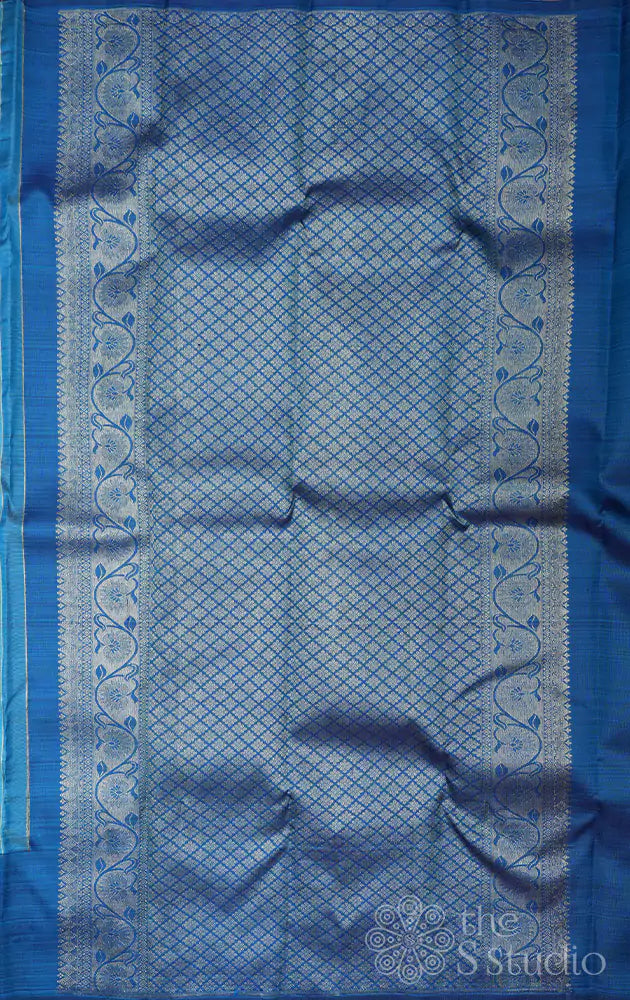 Light blue kanchi silk saree with anandha blue dancing lady border