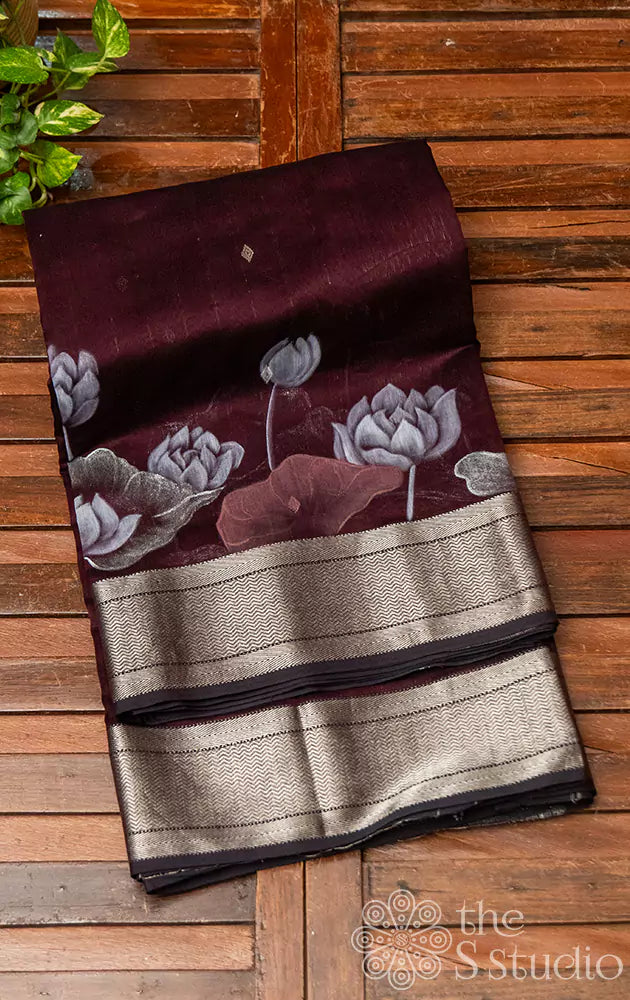 Brown maheshwari silk cotton saree with floral designs