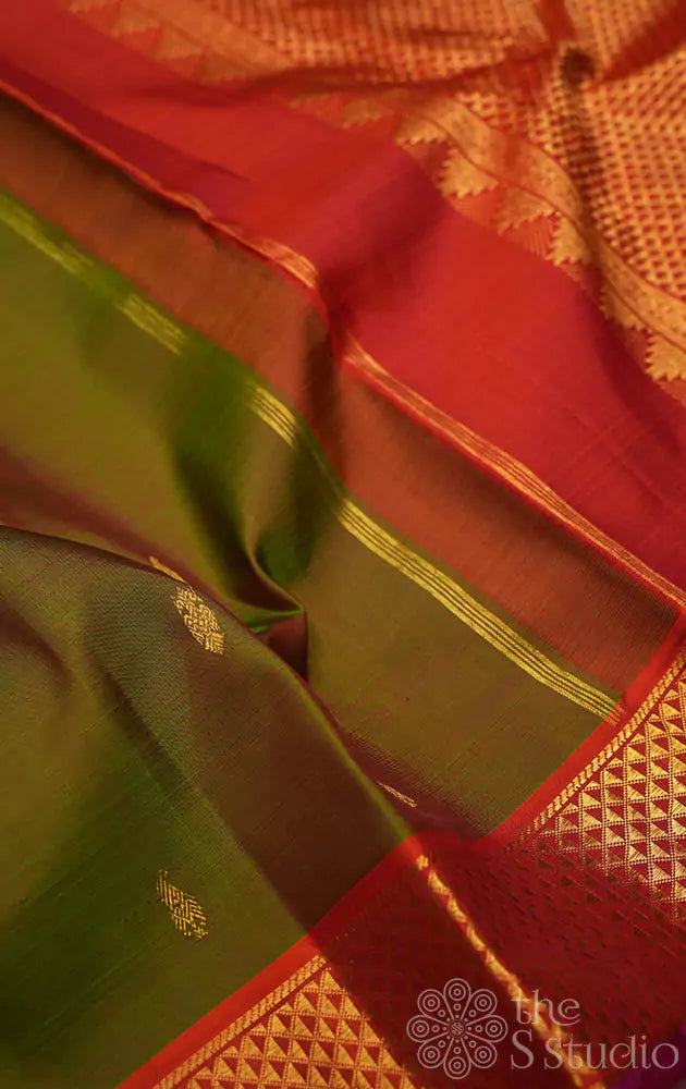 Methi green kanchipuram silk saree with brocade pallu and border