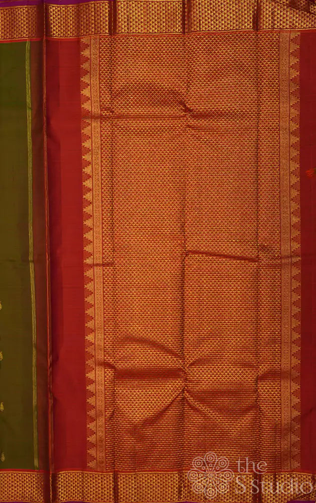 Methi green kanchipuram silk saree with brocade pallu and border