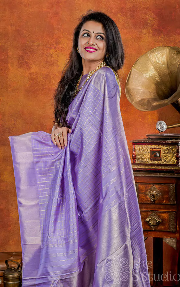 Lavender zari checked kanchi silk saree with ettu kol zari border