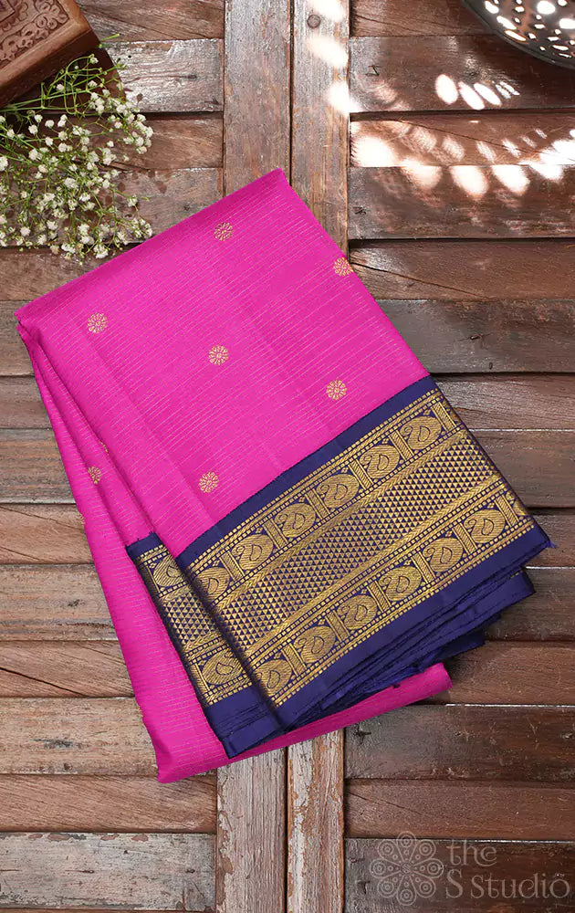 Magenta vairaoosi kanjivaram silk saree with korvai border