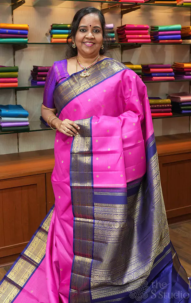 Magenta vairaoosi kanjivaram silk saree with korvai border