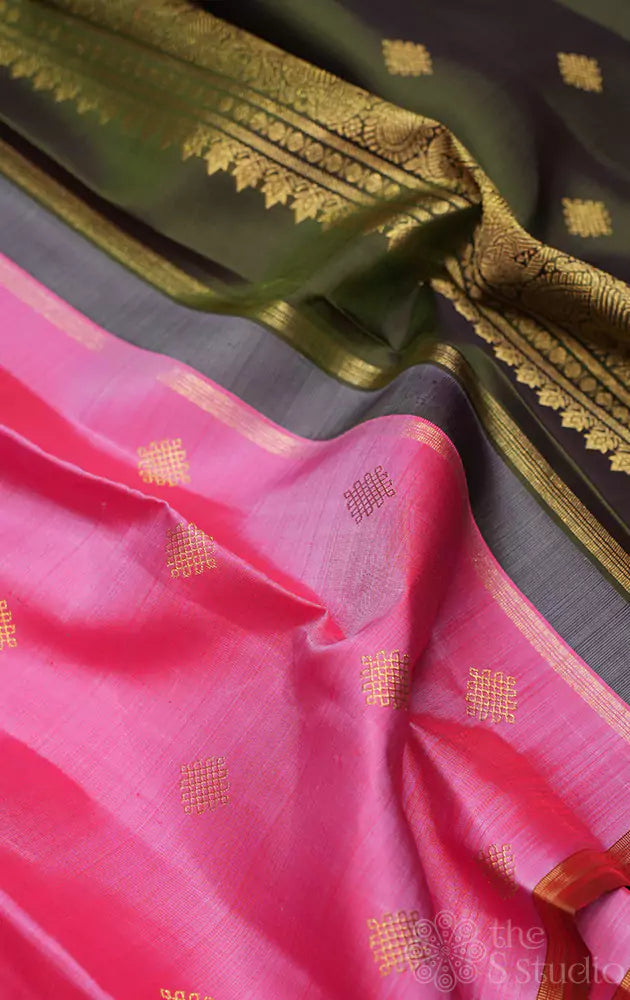 Light pink borderless kanchipuram silk  saree with green pallu