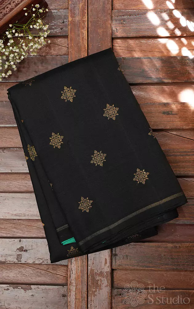 Black kanchipuram silk saree wiith bluish green pallu