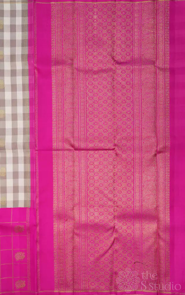 Biscuit brown checked kanjivaram saree with ranipink border