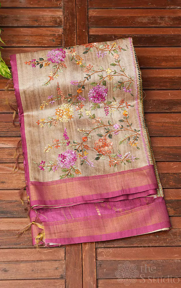 Beige semi tussar saree with pink border