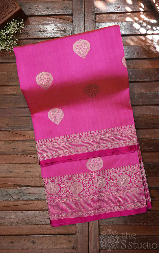 Light pink handloom tussar banarasi silk saree with contrast pallu