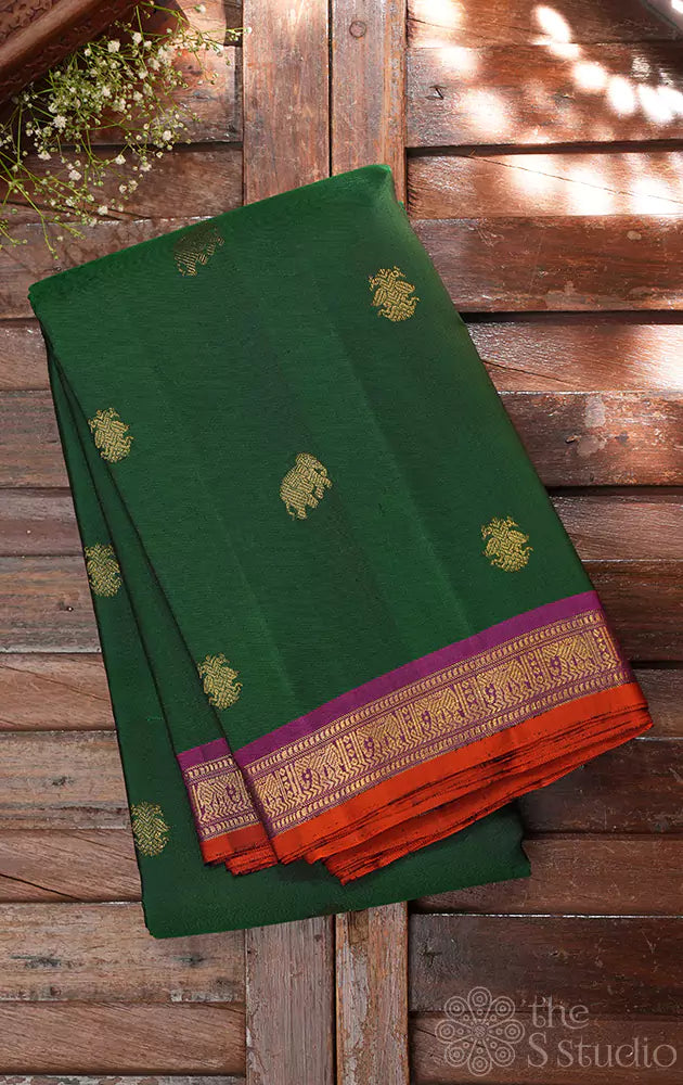 Dark green kanchipuram silk saree with small border