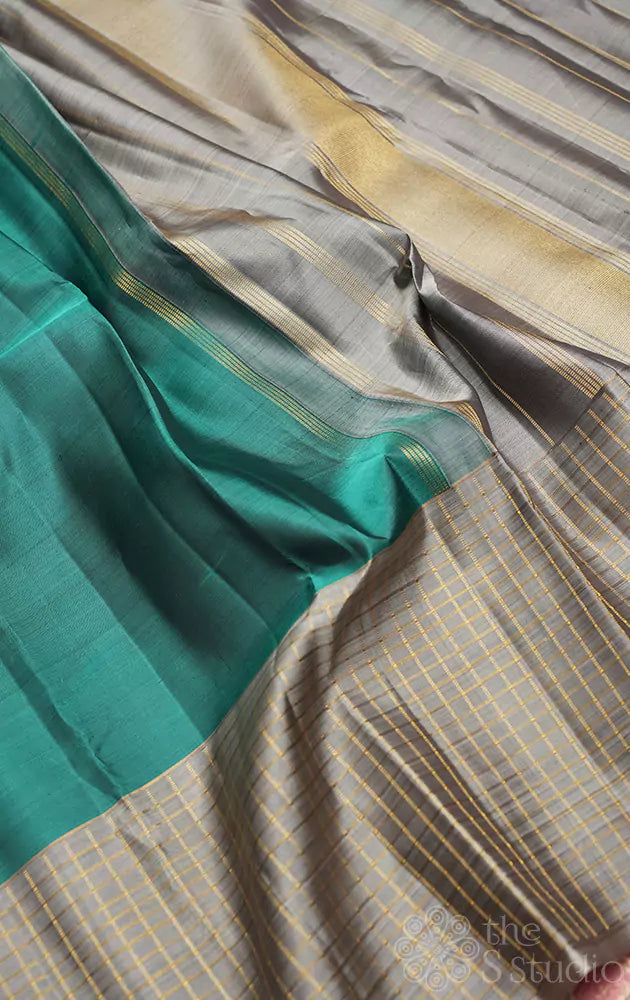 Rama green colour kanchipuram silk saree  with long border
