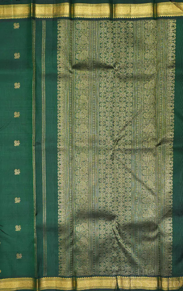 Green kanchi pattu saree with self border