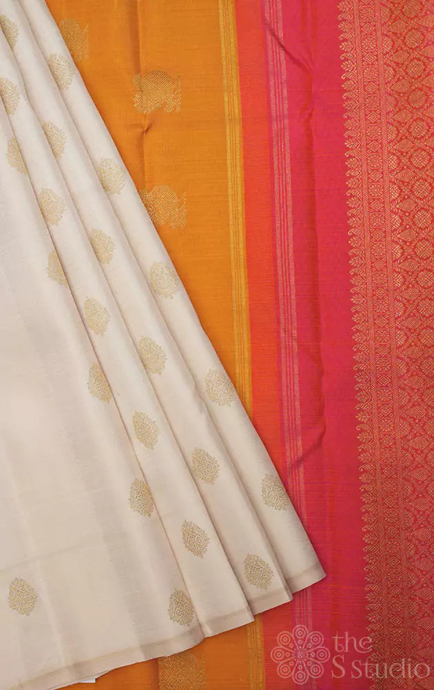 Off white kanchipuram silk saree with double pallu (Pre-order available)