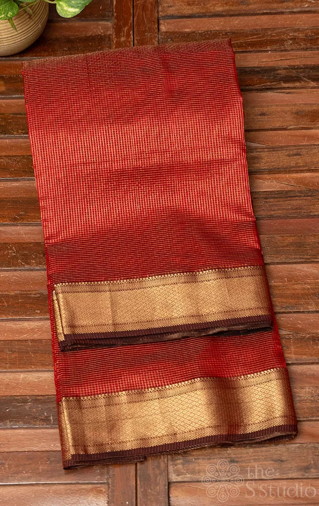Reddish Maroon zari checked maheshwari silk cotton saree 