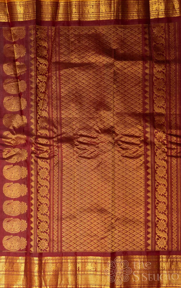 Sea green colour checked gadwal silk saree with maroon kuttu border