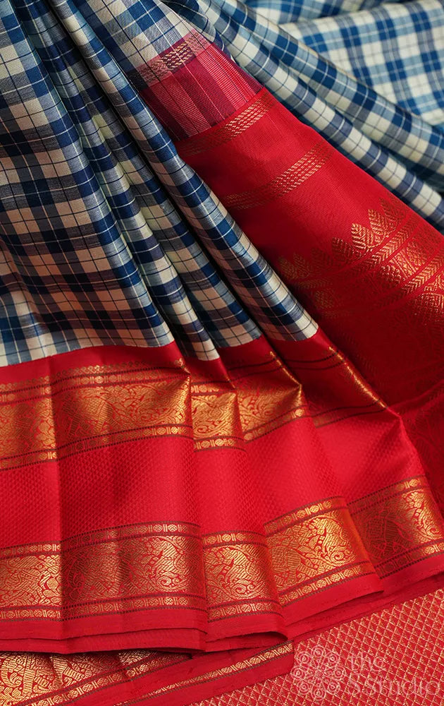 Blue and white checked kanjivaram silk saree with korvai red border with rettaipet zari