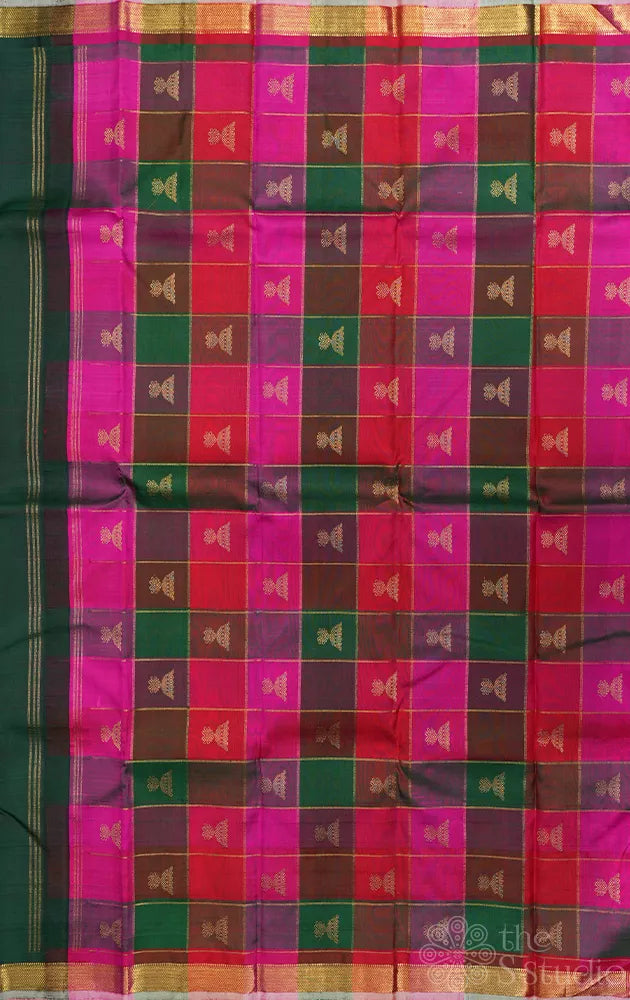 Green lotus butta kanchi silk saree with paalum pazhamum checked pallu and blouse
