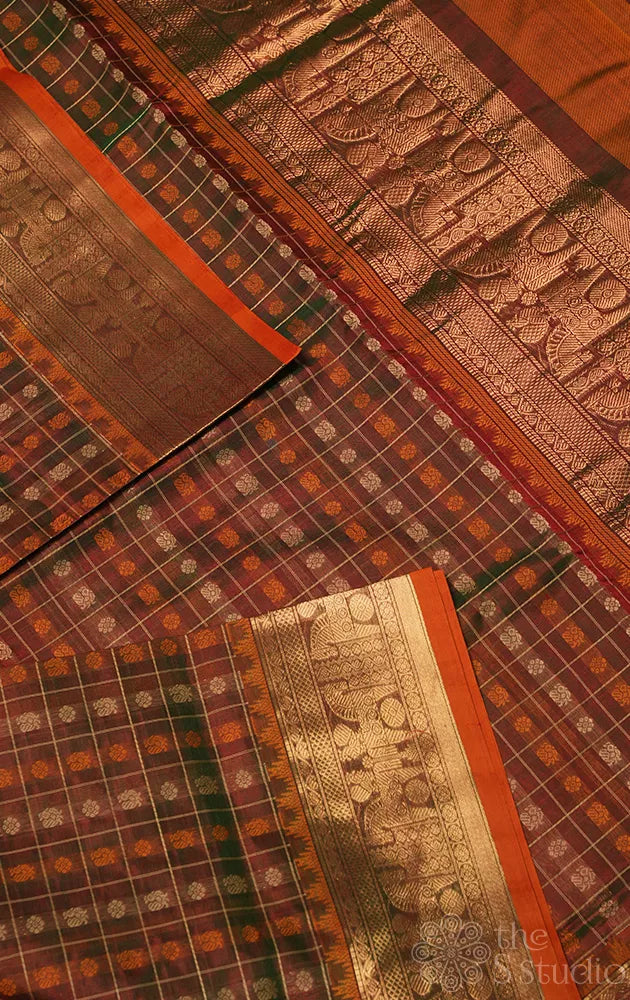 Manthulir green aayiram butta silk cotton saree with zari rich border