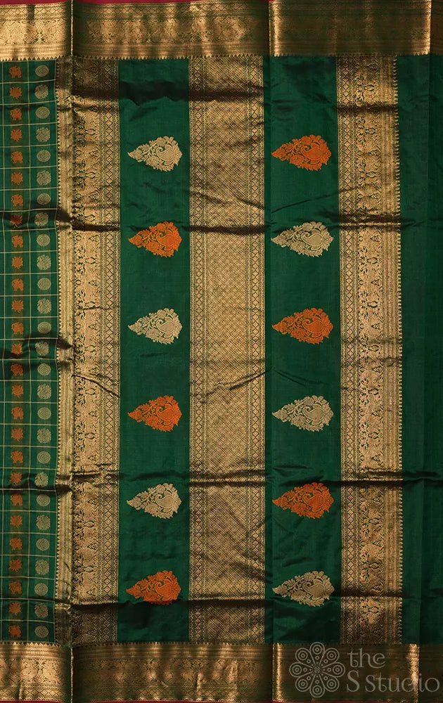 Green aayiram butta silk cotton saree with maroonish red selvedge