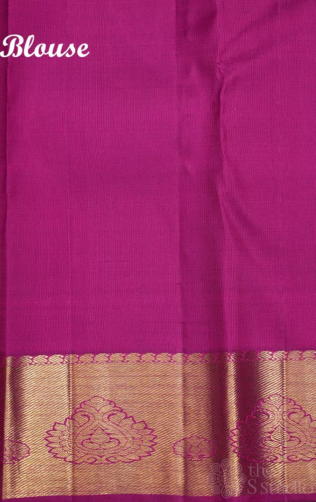 Vadamalli kanchi silk saree with all over designs and zari rich border