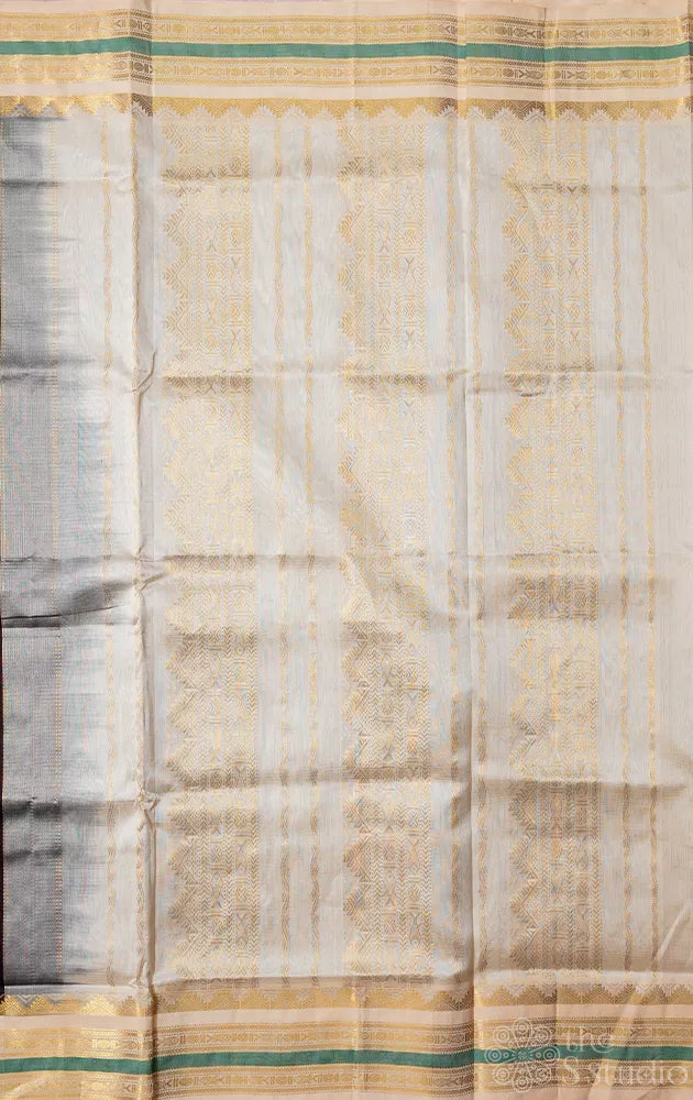 Brown handwoven silk cotton saree with korvai border