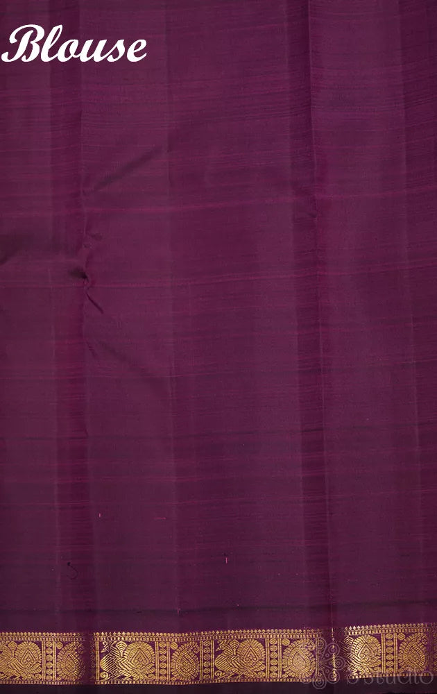 Onion pink kanchi silk saree with small korvai purple border
