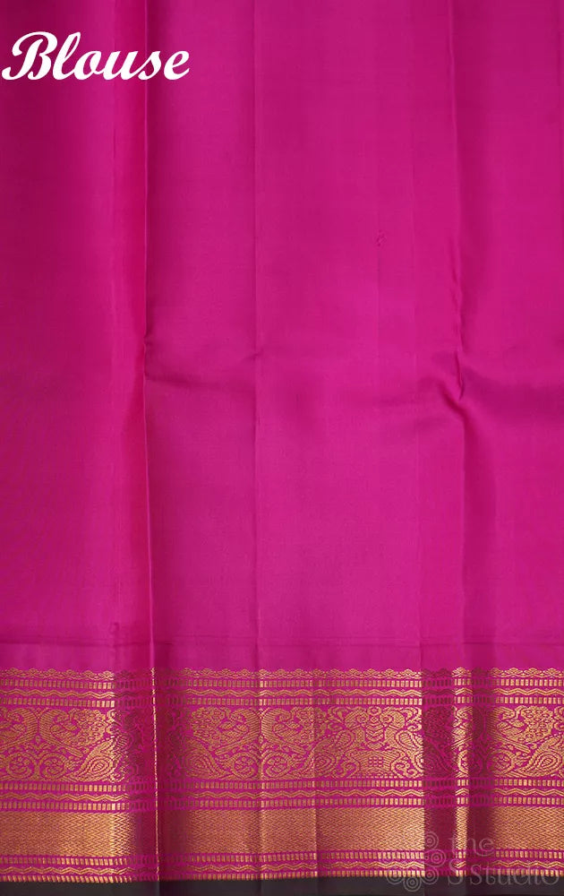 Mustard kanchipuram silk saree with korvai ranipink border