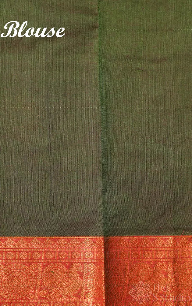 Green handloom kanchi cotton saree with zari border