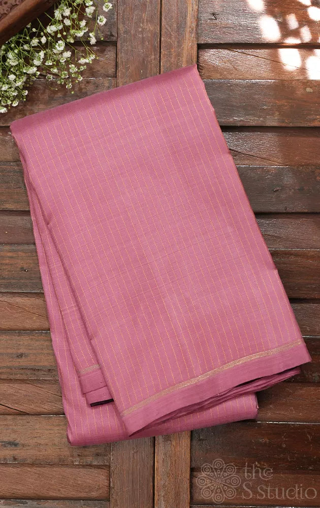 Onion pink handloom Kanchipuram pattu saree with seepu reku pallu