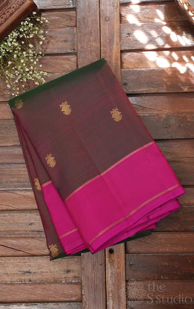 Manthulir green kanchi silk saree with ranipink border