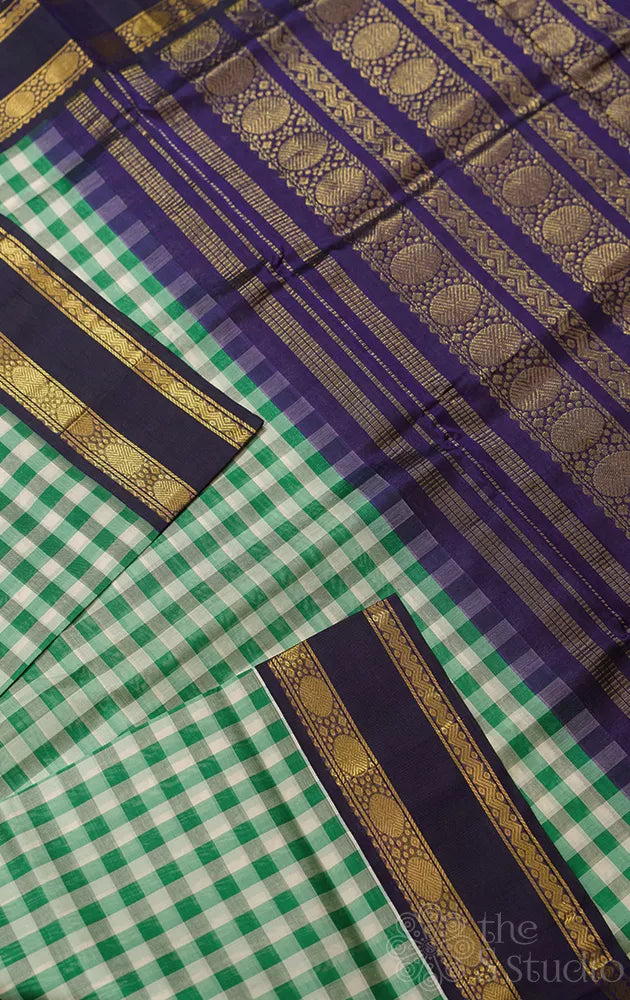 Green and white handloom checked silk cotton saree with korvai rettaipet border