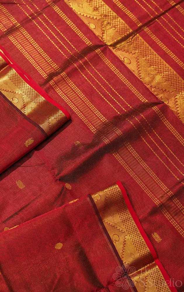 Maroon vairaoosi handloom kanchipuram silk cotton saree with zari rich border
