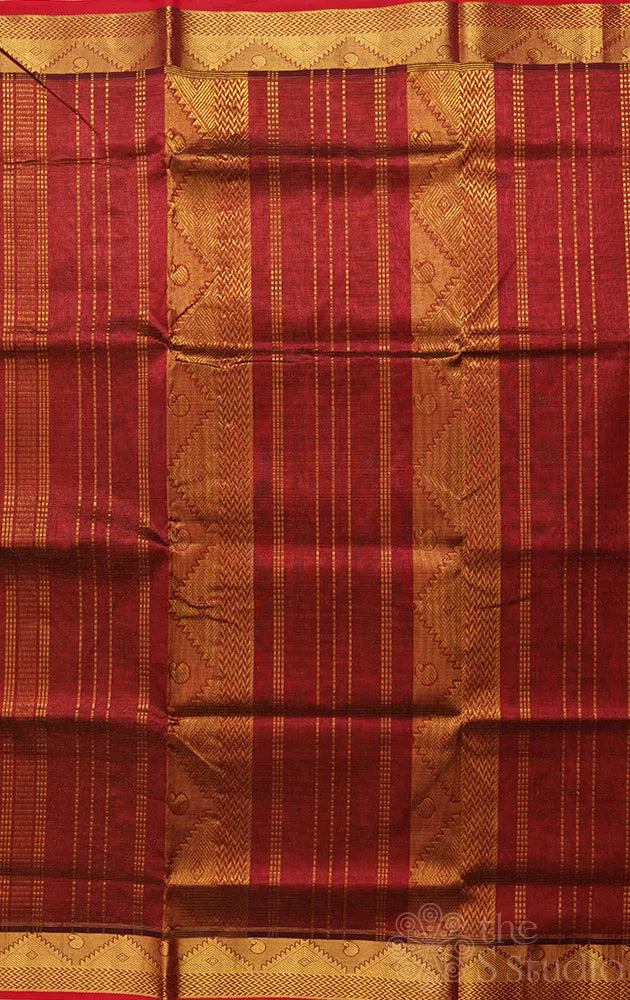 Maroon vairaoosi handloom kanchipuram silk cotton saree with zari rich border