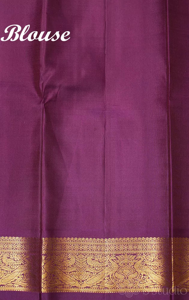 Lavender kanchipuram silk saree with deep purple korvai small border